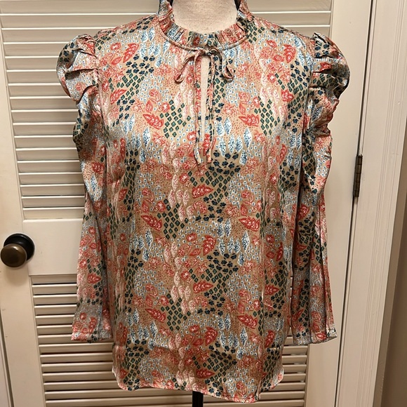 Loft Garden Cinched Sleeve Ruffle Tie Neck Mixed Media Top in Sandy Cove - Picture 3 of 16